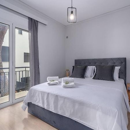 Peaceful 2 Bedroom In Glyfada Center Athens Ngoại thất bức ảnh