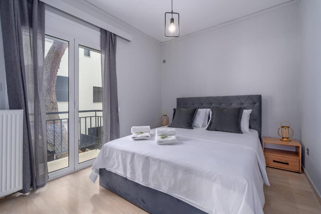 Peaceful 2 Bedroom In Glyfada Center Athens Ngoại thất bức ảnh