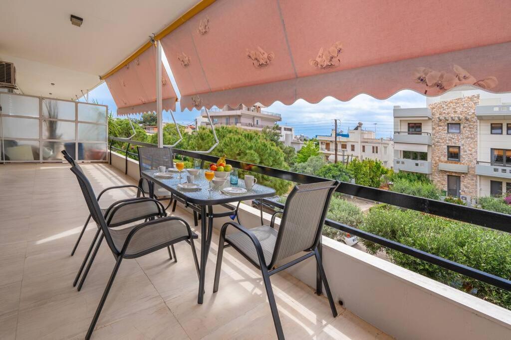 Peaceful 2 Bedroom In Glyfada Center Athens Ngoại thất bức ảnh